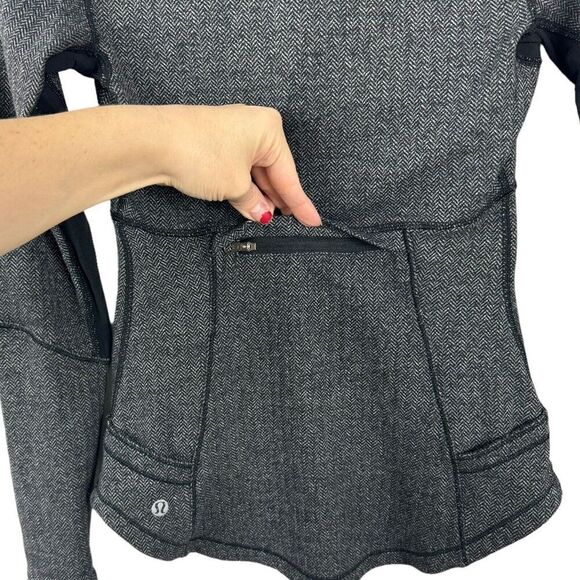 Lululemon Size 2 Base Runner 1/2 Zip Heathered Herringbone Black Running Top - Picture 14 of 16